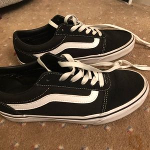 Vans ward lo suede black classic sneakers